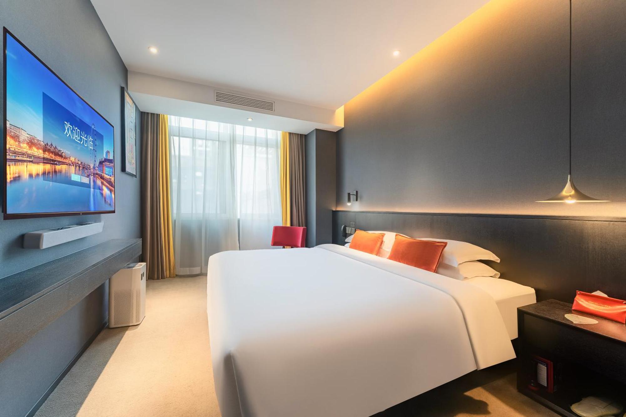 Hesu Designer Hotel & Suites -Near Xi'An Drum Tower And Yongning Gate -Free Laundry Luggage Storage -Kitty Cafe With Freshly Ground Coffee -24H Front Desk -English Service Exterior photo